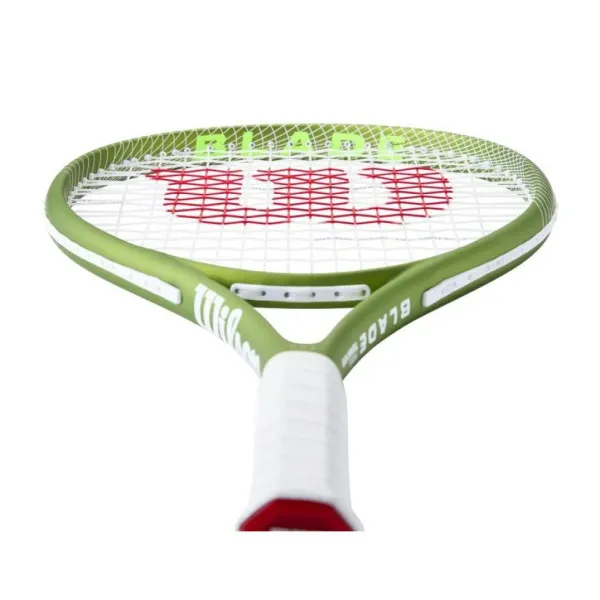 Ракетка б/т Wilson Blade Feel Team 103 за 10&nbsp;779.70 ₽ в Владимире